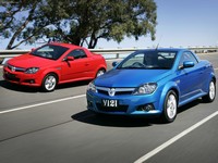 Holden-Tigra_2005_1280x960_wal