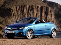 Opel_Tigra_TwinTop_2005_4